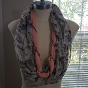 🌻Cato Gray & Peach Paris Design Scarf🌻
